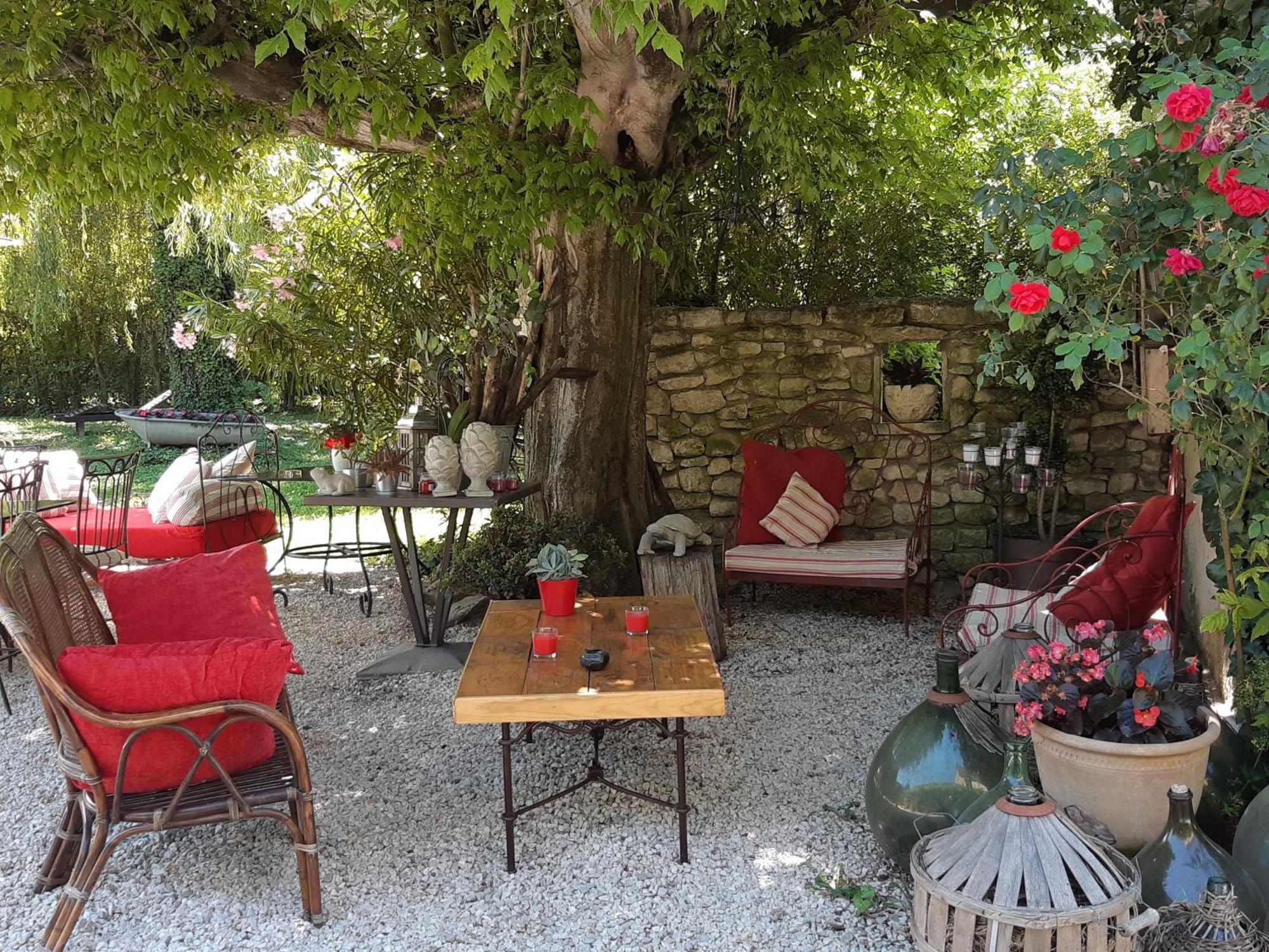 Cherche Midi Noves ภายนอก รูปภาพ
